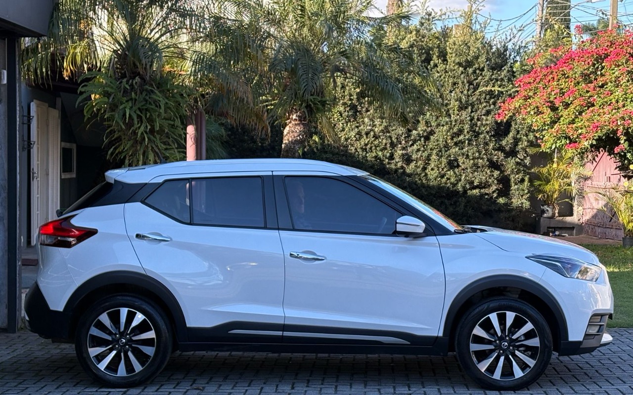 Nissan Kicks Sl 1.6 16V Flexstar 5P Aut. - foto 2