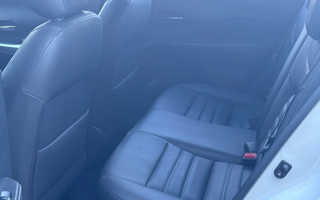 imagem-https://www.socarrao.com.br/sc-vehicle-images-prod/2151022/1781639457779-YzRmMzQzMjQtZjYxNi00NDYzLWIxNDktNDI2Mjc3NzBkMWY0LmpwZw.jpg