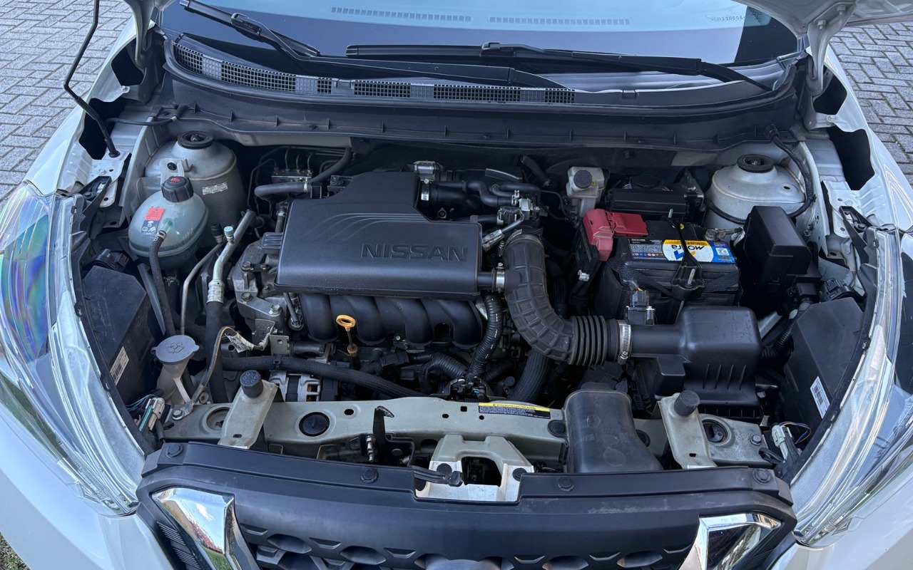imagem-https://www.socarrao.com.br/sc-vehicle-images-prod/2151022/1781639458271-OGExMzhmODctYzRjMS00MGIwLWFkNWYtM2JjZTQ2NDc0OGU0LmpwZw.jpg