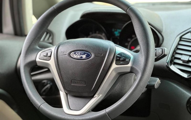 imagem-https://www.socarrao.com.br/sc-vehicle-images-prod/2151416/1789244494311-8144548_2_B_cecf61f925.jpeg