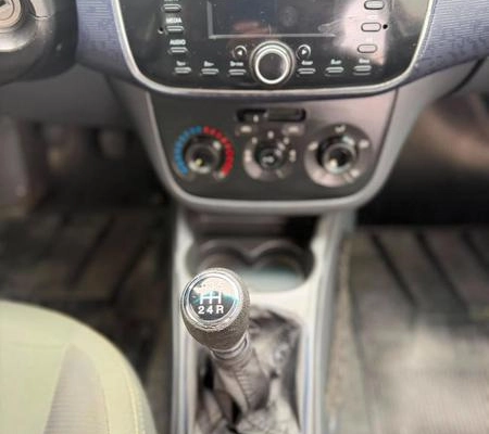 imagem-https://www.socarrao.com.br/sc-vehicle-images-prod/2152117/1788010262886-8174964_0_B_df00bb41b7.jpeg