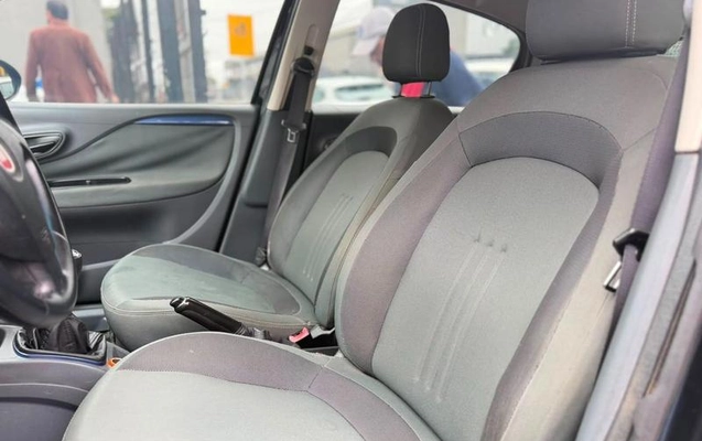 imagem-https://www.socarrao.com.br/sc-vehicle-images-prod/2152117/1788010262891-8174964_9_B_e8f4e803e1.jpeg