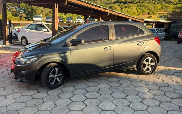 imagem-https://www.socarrao.com.br/sc-vehicle-images-prod/2152396/1781619715136-riEkxLa8uwCYoLAt5KO7ocnkZNurAMWA.jpg