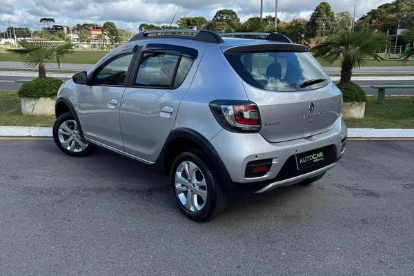 imagem-https://www.socarrao.com.br/sc-vehicle-images-prod/2152412/1781619873630-8190798_1_B_944a5a261e.jpeg