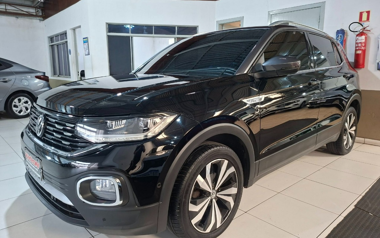 Volkswagen T-Cross Hig. 250 TSI 1.4 Flex 16V 5p Aut na cor Preto no Porto Alegre / RS - 2152425