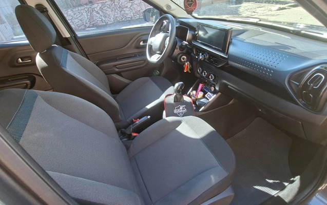 imagem-https://www.socarrao.com.br/sc-vehicle-images-prod/2152458/1781621790642-MjAyNjA0MjBfMTQ0MDIzLmpwZw.jpg