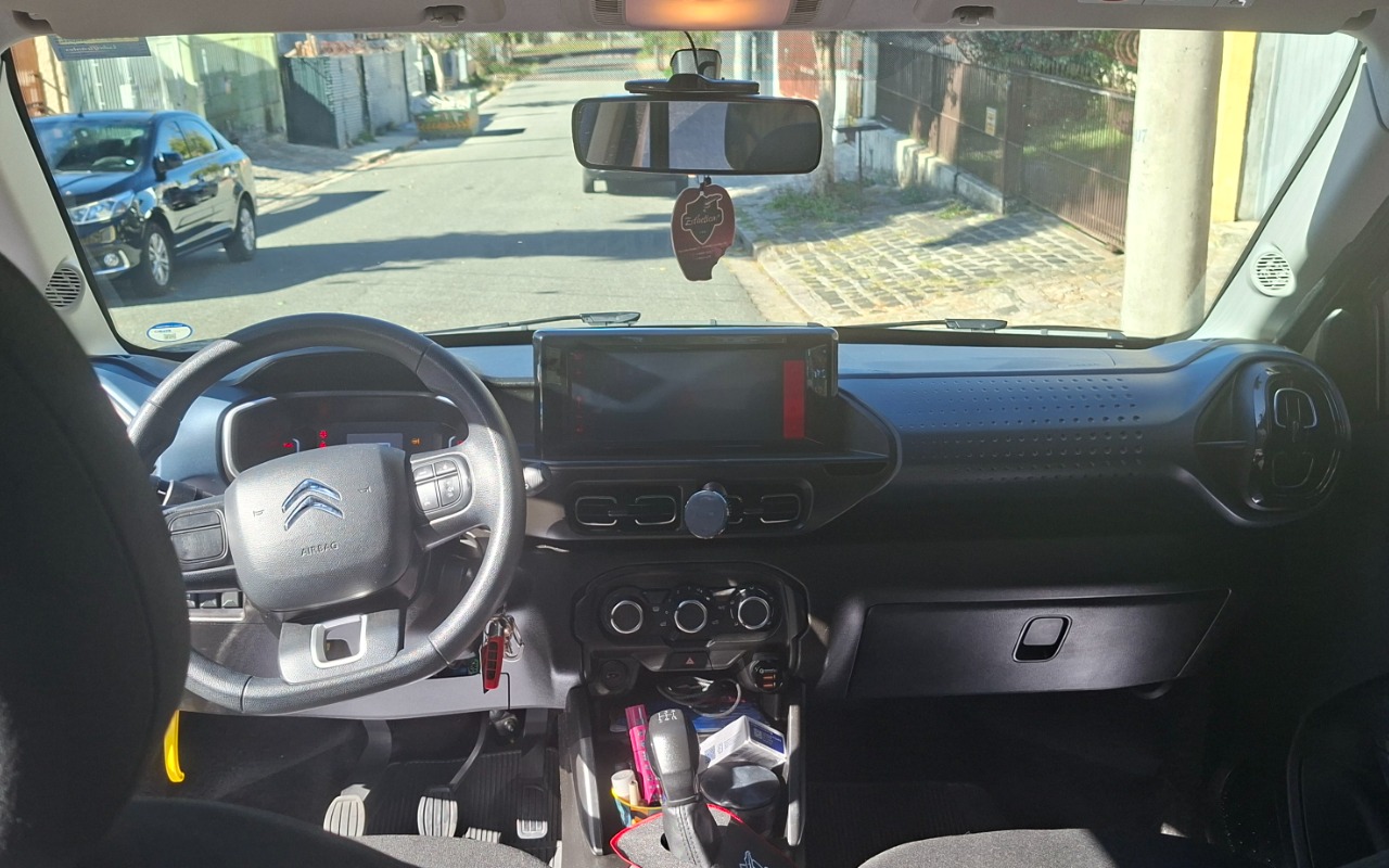 imagem-https://www.socarrao.com.br/sc-vehicle-images-prod/2152458/1781621791663-MjAyNjA0MjBfMTQ0MTUyLmpwZw.jpg