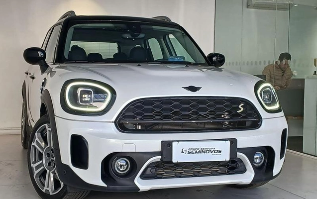 imagem-https://www.socarrao.com.br/sc-vehicle-images-prod/2153545/1788465110141-8191031_17_B_dc1b3110e9.jpeg
