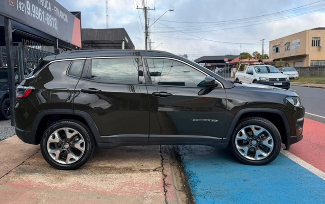 imagem-https://www.socarrao.com.br/sc-vehicle-images-prod/2153547/1786472386138-zK0S4AGbG4AUFqCeavTCVyvoJX87aJ33.jpg
