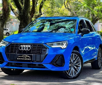 Audi Q3 2021 Azul — foto 1 de 3