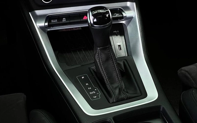 imagem-https://www.socarrao.com.br/sc-vehicle-images-prod/21537/1791317453287-6534170_7_B_4d0a50b0bd.jpeg