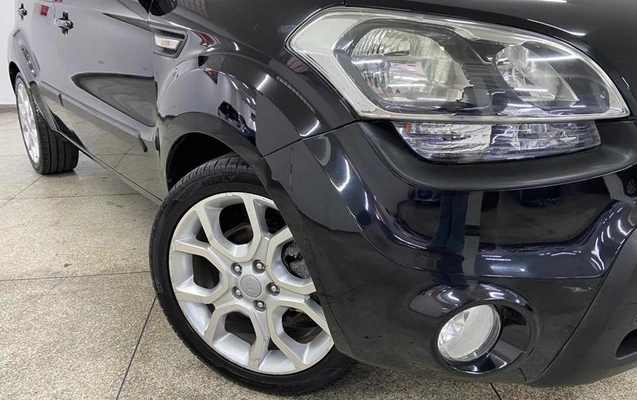 imagem-https://www.socarrao.com.br/sc-vehicle-images-prod/2153869/1786452645636-8184296_1_B_84c5791490.jpeg