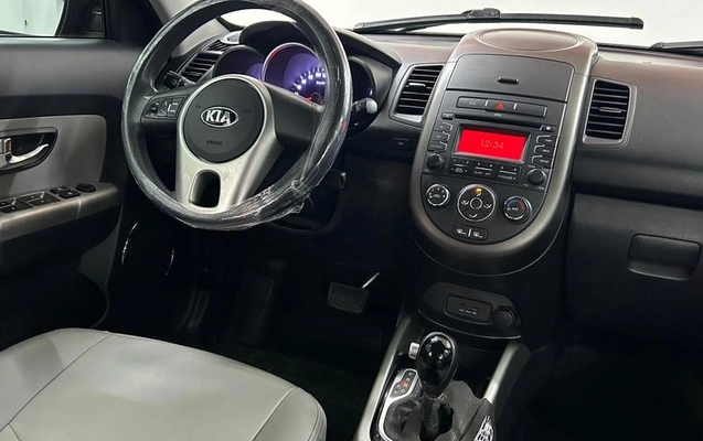 imagem-https://www.socarrao.com.br/sc-vehicle-images-prod/2153869/1786452645661-8184296_8_B_247c0eb835.jpeg