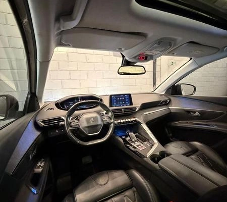 imagem-https://www.socarrao.com.br/sc-vehicle-images-prod/2153903/1782826347442-8191128_14_B_64df046f64.jpeg
