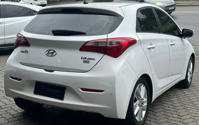 imagem-https://www.socarrao.com.br/sc-vehicle-images-prod/2154250/1789507257027-003_45baad96cb09ef366fe6d97aeed20181.jpeg