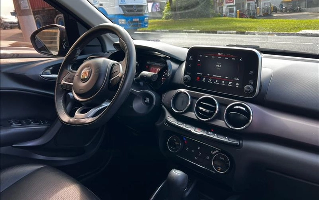 imagem-https://www.socarrao.com.br/sc-vehicle-images-prod/2155664/1781628282901-RHG-4H26_06.jpg