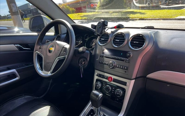 imagem-https://www.socarrao.com.br/sc-vehicle-images-prod/2155679/1781628328511-EMF-5B41_05.jpg