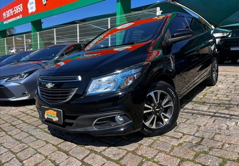 Chevrolet Onix 2016 Preto — foto 1 de 3