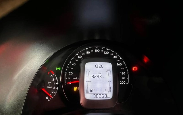 imagem-https://www.socarrao.com.br/sc-vehicle-images-prod/2155712/1789649691173-8191394_14_B_f944cb18cf.jpeg
