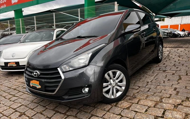 imagem-https://www.socarrao.com.br/sc-vehicle-images-prod/2155727/1781628466856-PYI-4C64_01.jpg