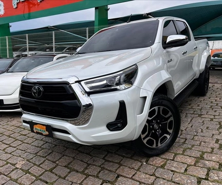 Toyota Hilux 2024 Branco — foto 1 de 3