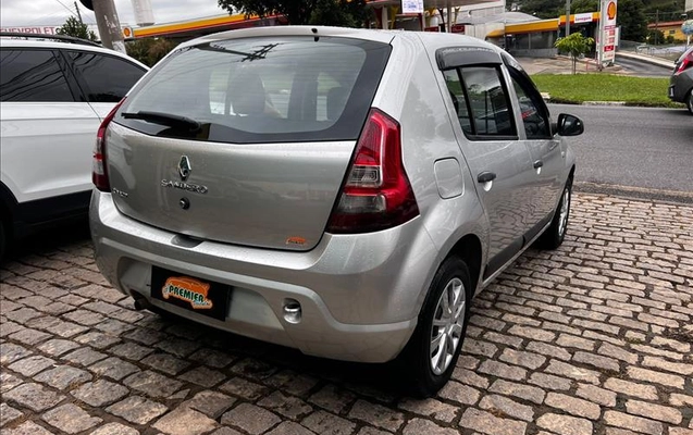 imagem-https://www.socarrao.com.br/sc-vehicle-images-prod/2155774/1781628569392-FHY-4F52_03.jpg