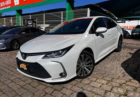 Toyota Corolla 2022 Branco — foto 1 de 3