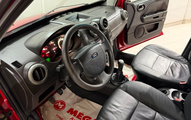 imagem-https://www.socarrao.com.br/sc-vehicle-images-prod/2155818/1788204606145-a4eb722705ce4562a69226edc6f85f24_1781628682124.jpg