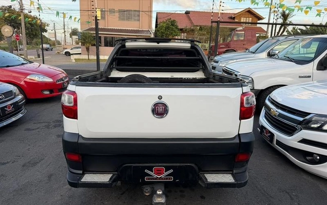 imagem-https://www.socarrao.com.br/sc-vehicle-images-prod/2156032/1782389782502-8115427_14_B_55df2d2933.jpeg