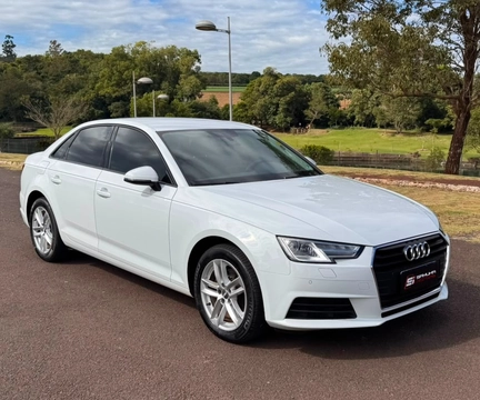 Audi A4 2019 Branco — foto 1 de 3