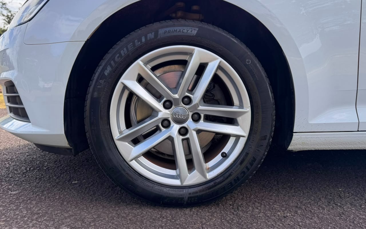 imagem-https://www.socarrao.com.br/sc-vehicle-images-prod/2156182/1781629891396-V2hhdHNBcHAgSW1hZ2UgMjAyNi0wNi0xNSBhdCAxNi40NS41NCAoMikuanBlZw.jpeg