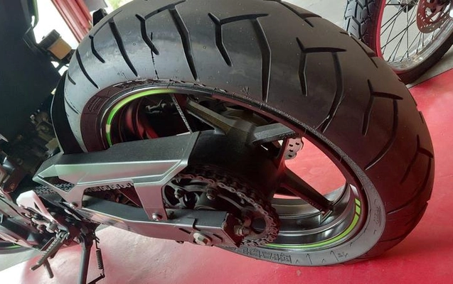 imagem-https://www.socarrao.com.br/sc-vehicle-images-prod/2156756/1785956883646-8185969_1_B_8fe01f90c1.jpeg