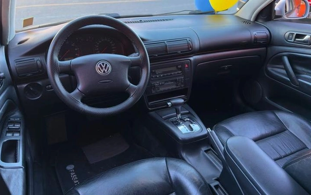imagem-https://www.socarrao.com.br/sc-vehicle-images-prod/2156905/1784925396274-8186901_6_B_9c46f2cee2.jpeg