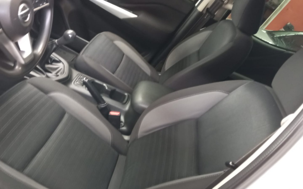 imagem-https://www.socarrao.com.br/sc-vehicle-images-prod/2156974/1781633241514-MWMwZTg2OWItMjJmNC00NGQzLTkzYzgtZDhhNjI3YzAxZGNjLmpwZw.jpg
