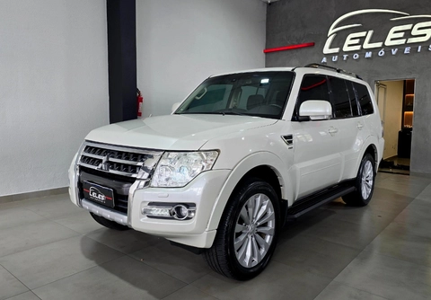 Mitsubishi Pajero Full 2015 Branco — foto 1 de 3