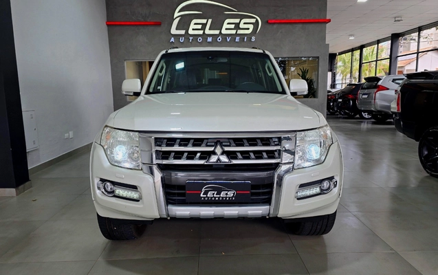 imagem-https://www.socarrao.com.br/sc-vehicle-images-prod/2157037/1781633334069-MjAyNjA2MTFfMTUxMjE0LmpwZw.jpg