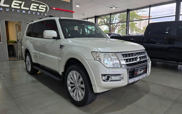 imagem-https://www.socarrao.com.br/sc-vehicle-images-prod/2157037/1781633334117-MjAyNjA2MTFfMTUxMjE5LmpwZw.jpg