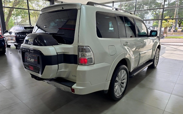 imagem-https://www.socarrao.com.br/sc-vehicle-images-prod/2157037/1781633334243-MjAyNjA2MTFfMTUxMjU0LmpwZw.jpg