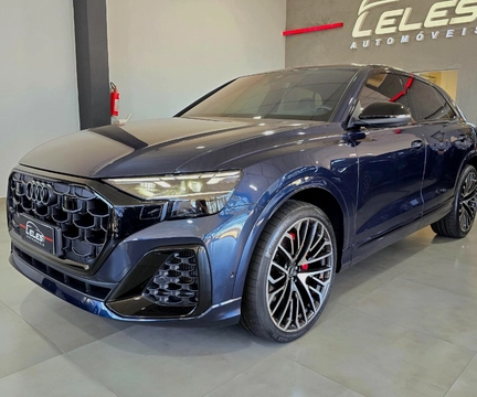 Audi Q8 2025 Azul — foto 1 de 3
