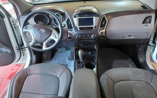 imagem-https://www.socarrao.com.br/sc-vehicle-images-prod/2157195/1781633627832-8168040_9_B_3ab73fb1f9.jpeg