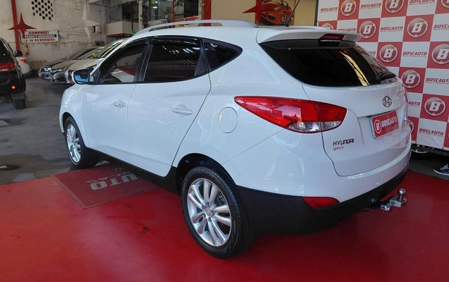 imagem-https://www.socarrao.com.br/sc-vehicle-images-prod/2157195/1781633627834-8168040_4_B_a6daae8b14.jpeg