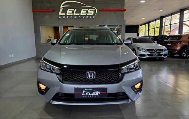 imagem-https://www.socarrao.com.br/sc-vehicle-images-prod/2157347/1781633790619-MjAyNjA1MzBfMDkyMTUxLmpwZw.jpg