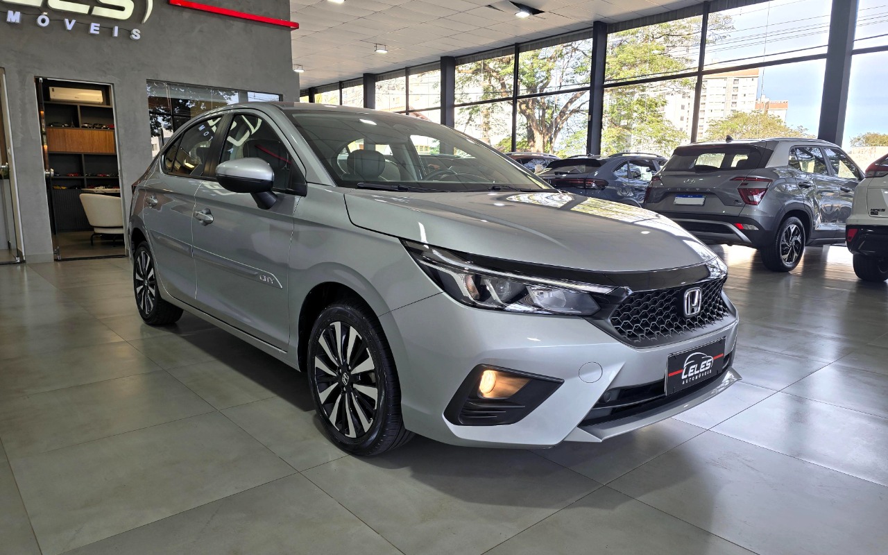 imagem-https://www.socarrao.com.br/sc-vehicle-images-prod/2157347/1781633790737-MjAyNjA1MzBfMDkyMjAxLmpwZw.jpg