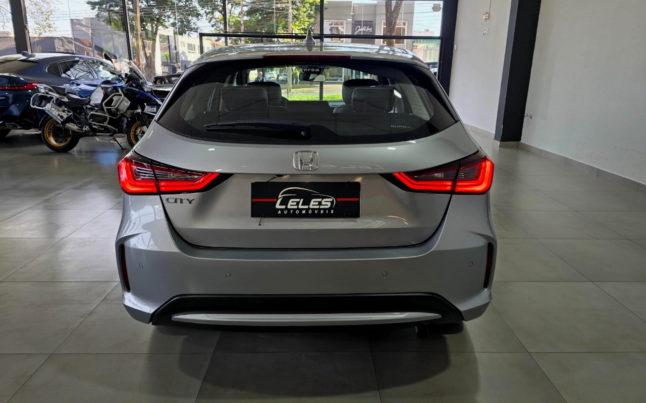 imagem-https://www.socarrao.com.br/sc-vehicle-images-prod/2157347/1781633791121-MjAyNjA1MzBfMDkyMjE5LmpwZw.jpg
