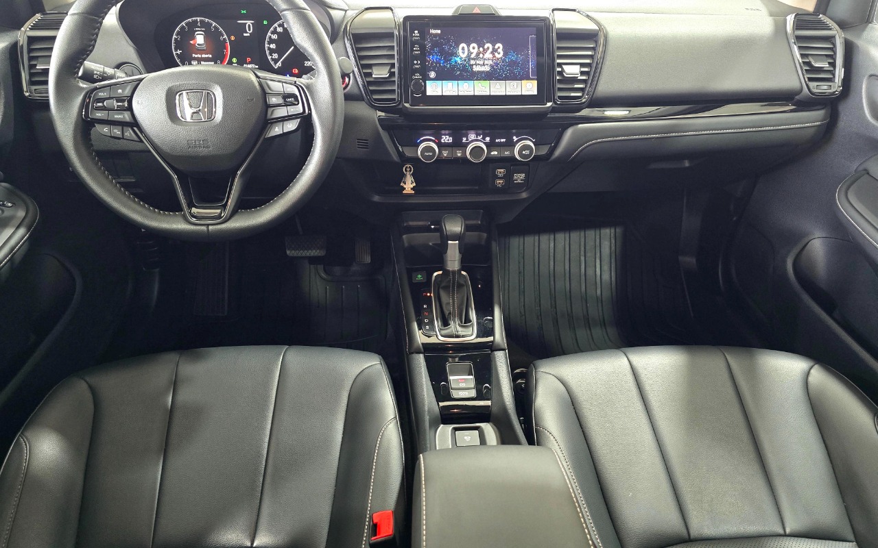 imagem-https://www.socarrao.com.br/sc-vehicle-images-prod/2157347/1781633791839-MjAyNjA1MzBfMDkyMzE5LmpwZw.jpg