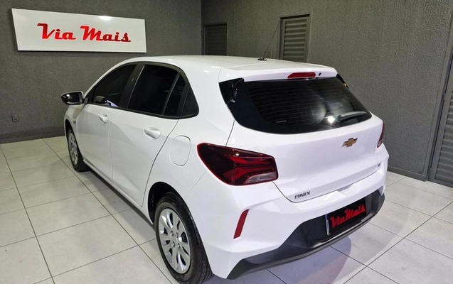 imagem-https://www.socarrao.com.br/sc-vehicle-images-prod/2157763/1788472136861-8185415_4_B_31f5e6d6b2.jpeg