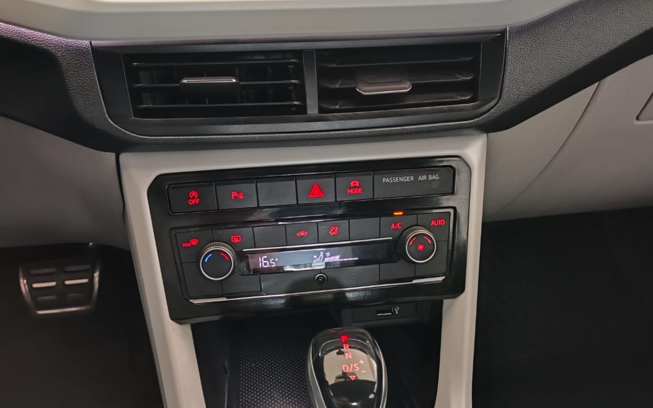 imagem-https://www.socarrao.com.br/sc-vehicle-images-prod/2158030/1781635337880-SW1hZ2VtIGRvIFdoYXRzQXBwIGRlIDIwMjUtMTItMTQgw6AocykgMDkuNDkuNDNfOWM5ZTJiYjQuanBn.jpg