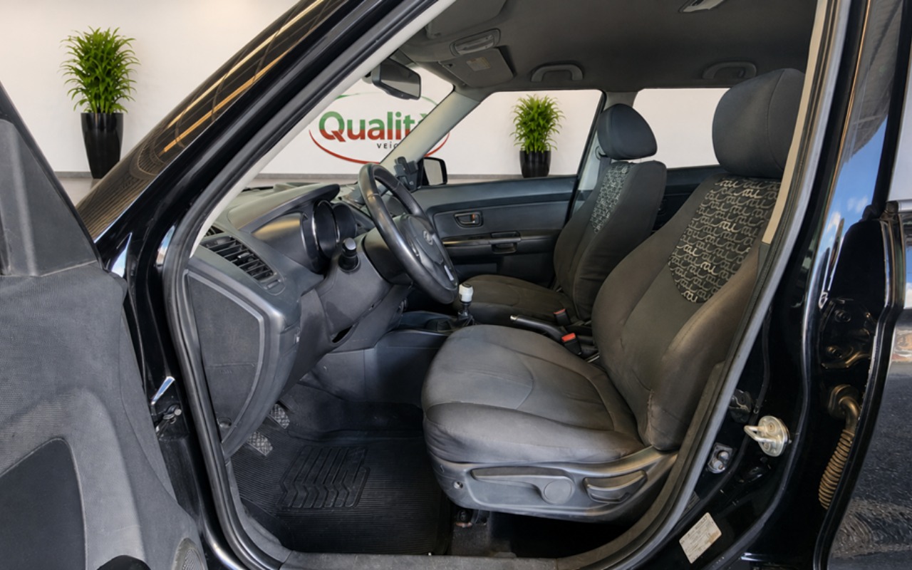 imagem-https://www.socarrao.com.br/sc-vehicle-images-prod/2158114/1788380909073-MTIucG5n.png