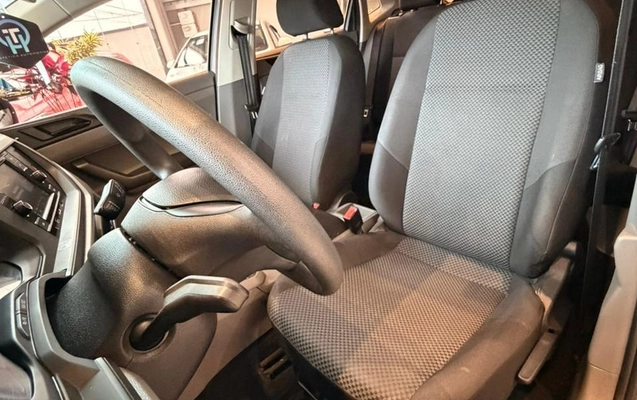 imagem-https://www.socarrao.com.br/sc-vehicle-images-prod/2158115/1781635539520-204755d3-64b4-4e02-b1c0-46493a211bac.jpg