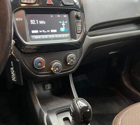 imagem-https://www.socarrao.com.br/sc-vehicle-images-prod/2158233/1786655462700-8090112_11_B_68f123ef03.jpeg